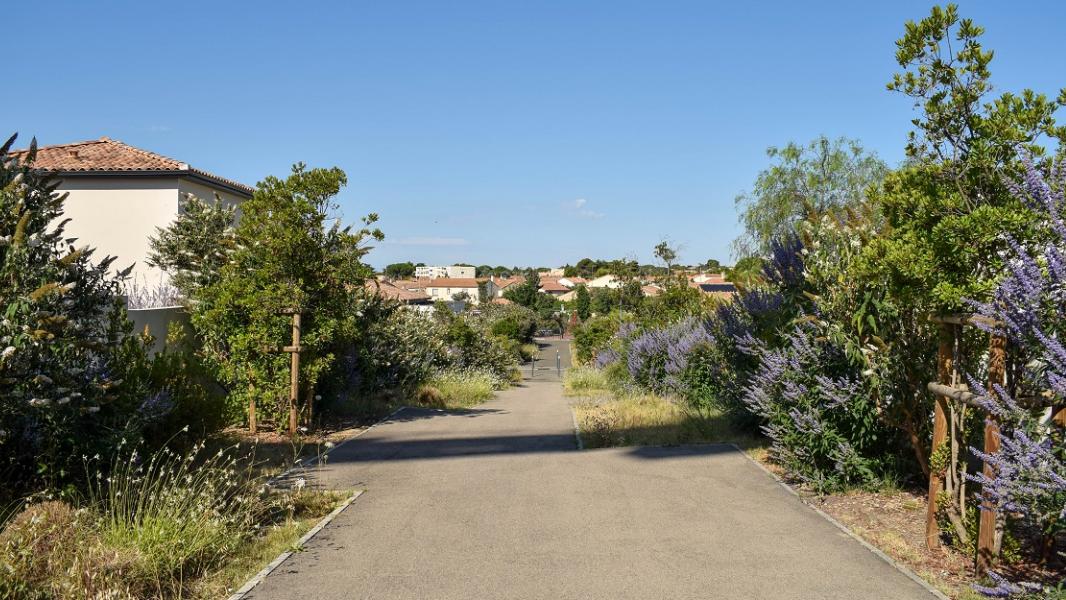 BÉZIERS, Les Parcs de Frigoulas